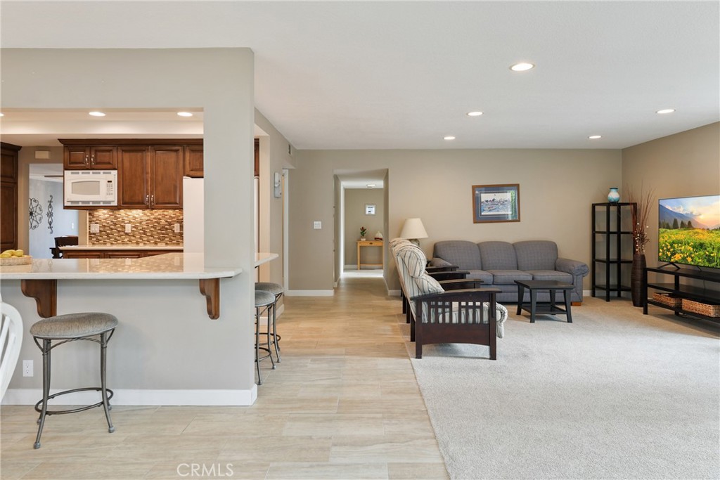 MLS #OC25231008 image #23