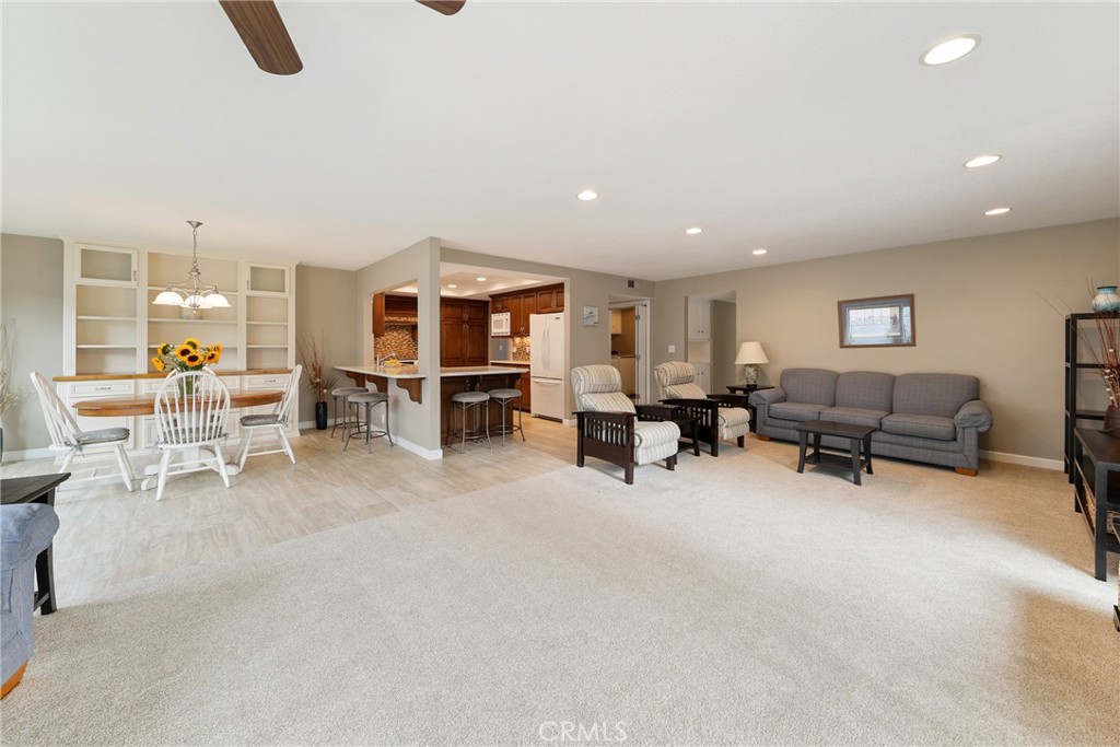 MLS #OC25231008 image #24