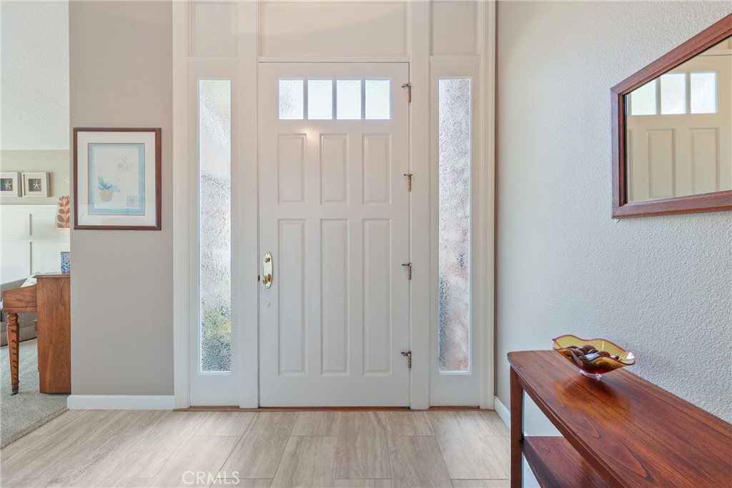 MLS #OC25231008 image #3