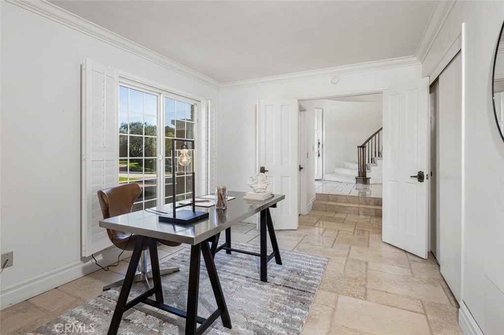 MLS #OC25231044 image #17