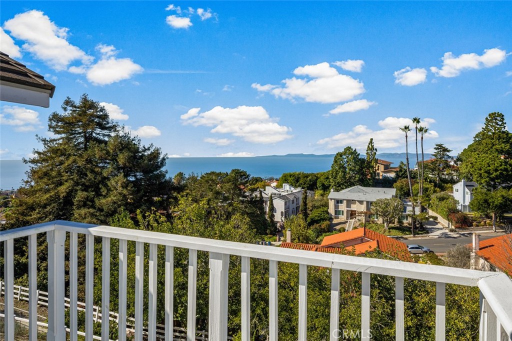 MLS #OC25231044 image #30