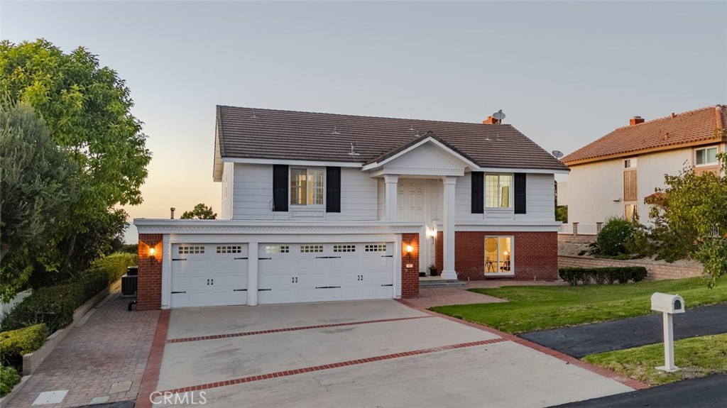 MLS #OC25231044 image #39