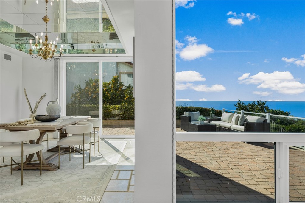 MLS #OC25231044 image #9