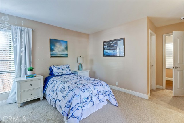 MLS #OC25231045 image #20