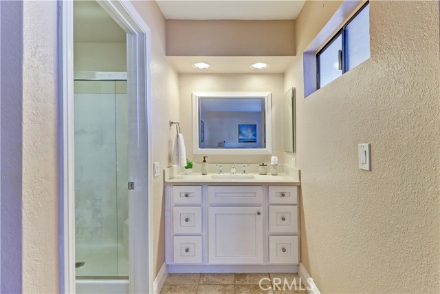 MLS #OC25231045 image #22