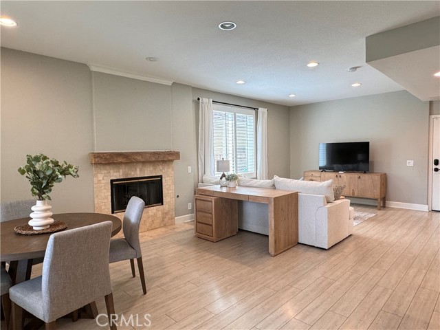 MLS #OC25231055 image #5