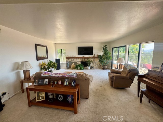 MLS #OC25231076 image #17