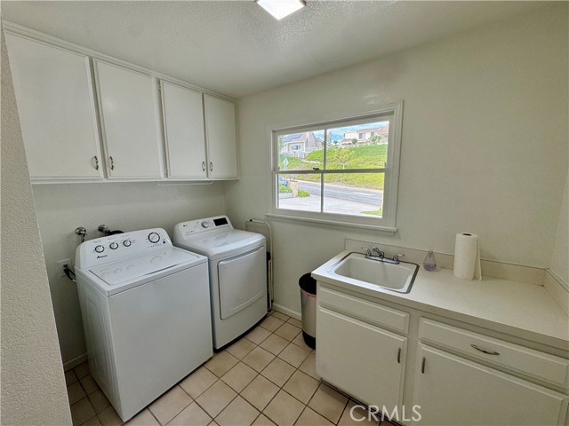 MLS #OC25231076 image #27