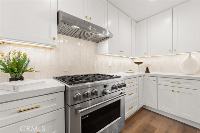 MLS #OC25231120 image #15