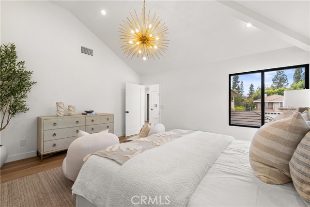 MLS #OC25231120 image #26