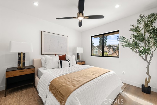 MLS #OC25231120 image #31