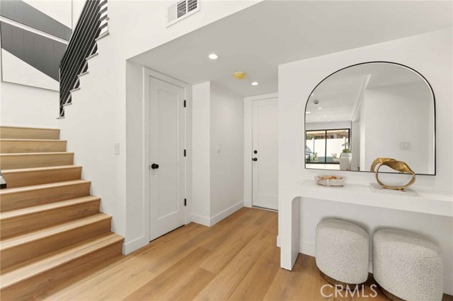 MLS #OC25231120 image #37