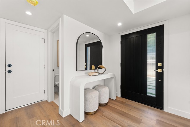 MLS #OC25231120 image #4