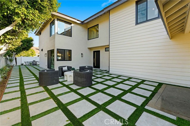 MLS #OC25231120 image #41