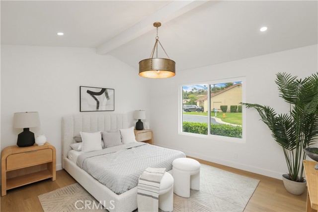 MLS #OC25231221 image #14