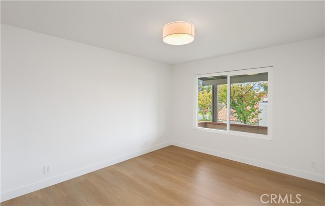 MLS #OC25231221 image #20