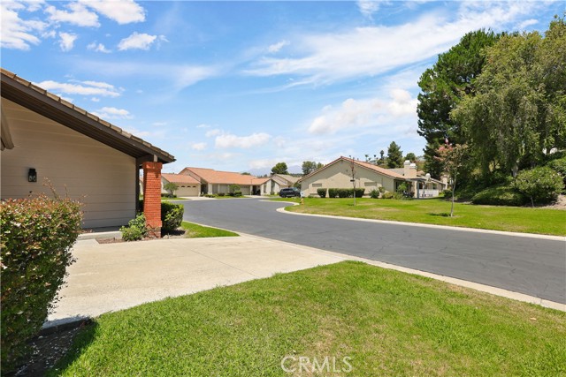 MLS #OC25231221 image #37