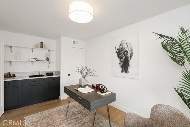 MLS #OC25231221 image #8