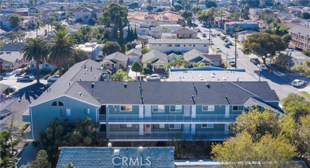 MLS #OC25231379 image #1