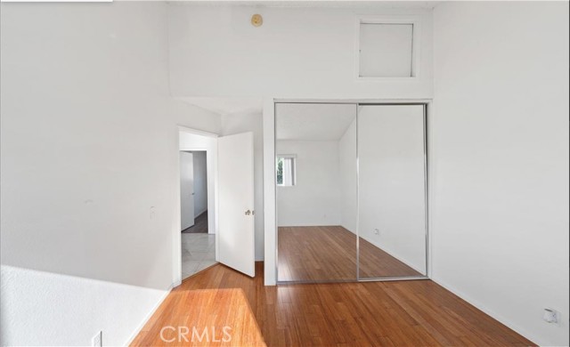 MLS #OC25231379 image #18