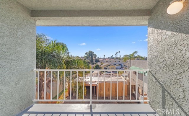 MLS #OC25231379 image #7