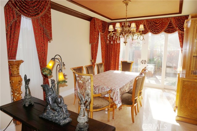 MLS #OC25231416 image #10