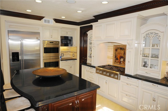 MLS #OC25231416 image #16