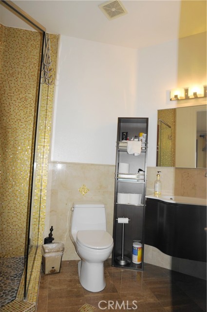 MLS #OC25231416 image #33