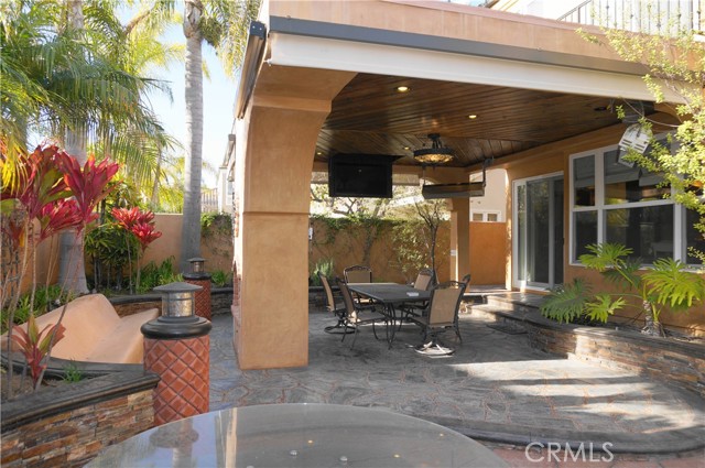 MLS #OC25231416 image #43