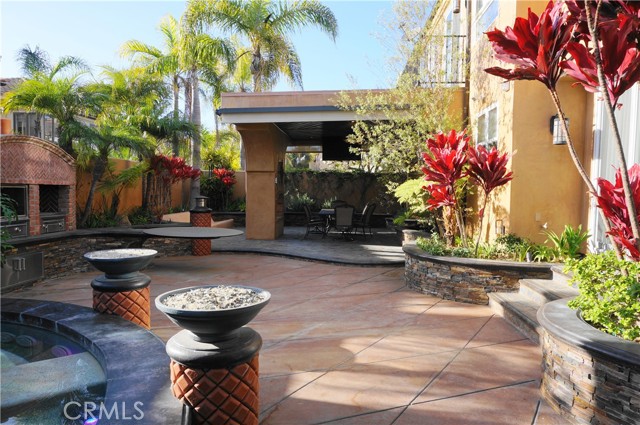 MLS #OC25231416 image #49