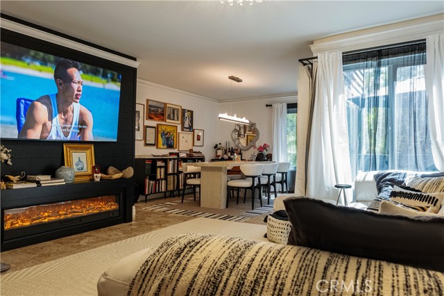 MLS #OC25231426 image #11