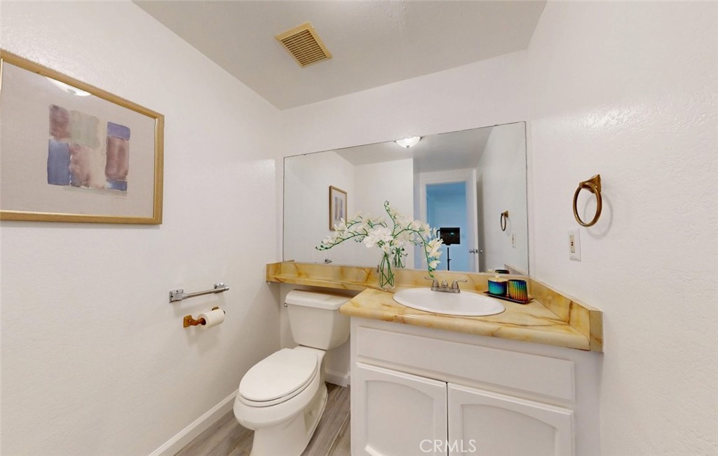 MLS #OC25231492 image #17