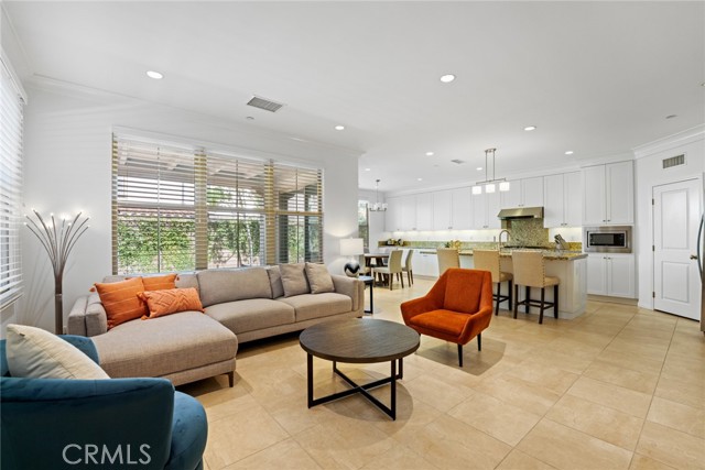 MLS #OC25231497 image #1