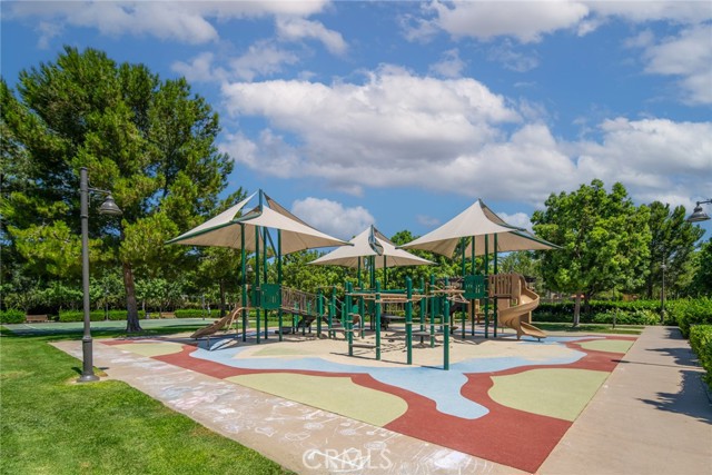 MLS #OC25231497 image #37