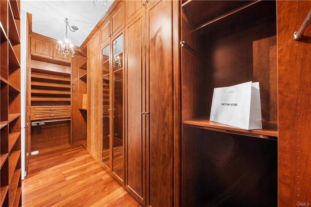 MLS #OC25231520 image #21