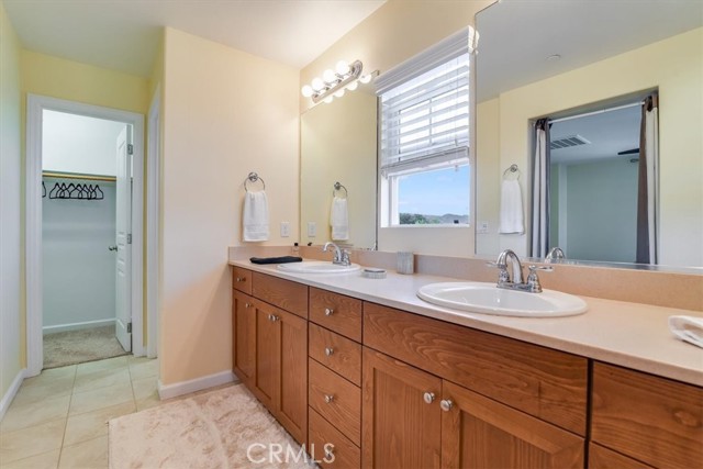 MLS #OC25231534 image #23