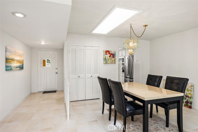 MLS #OC25231551 image #12