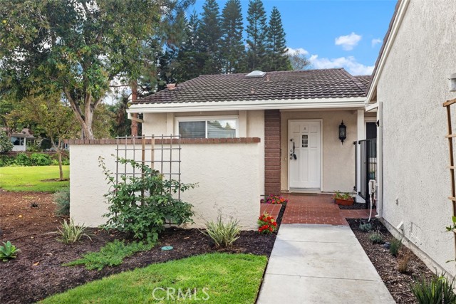 MLS #OC25231551 image #3