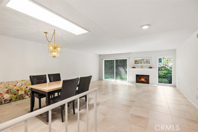 MLS #OC25231551 image #8