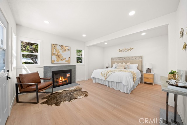 MLS #OC25231588 image #14