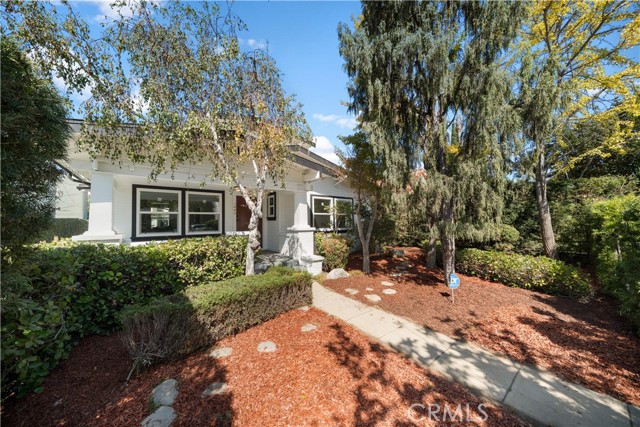 MLS #OC25231588 image #2