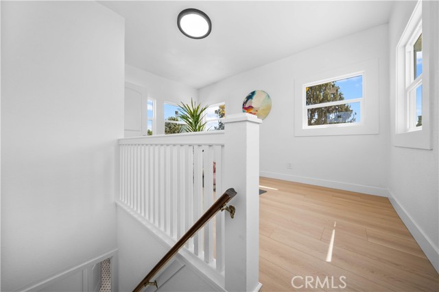 MLS #OC25231588 image #23