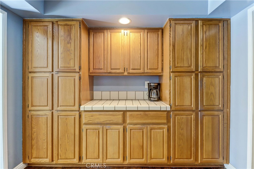 MLS #OC25231617 image #15