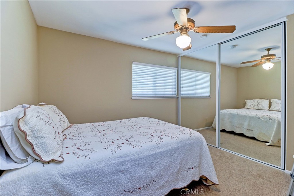 MLS #OC25231617 image #23