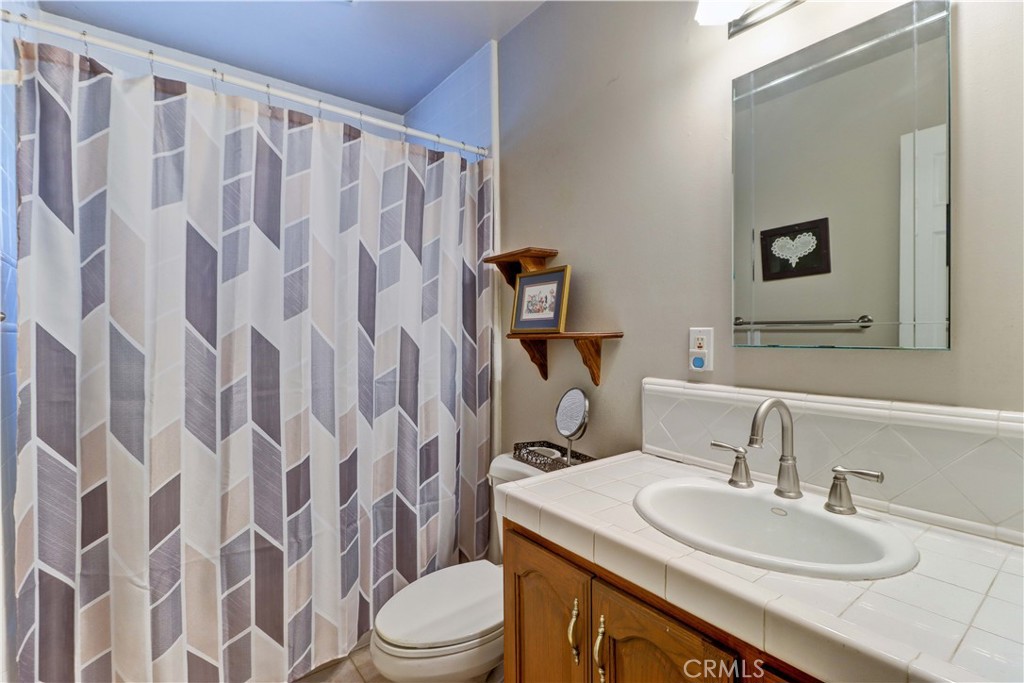 MLS #OC25231617 image #26