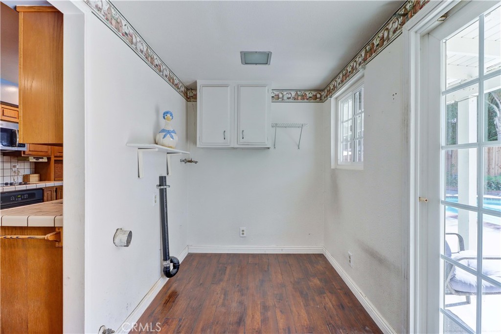 MLS #OC25231617 image #39