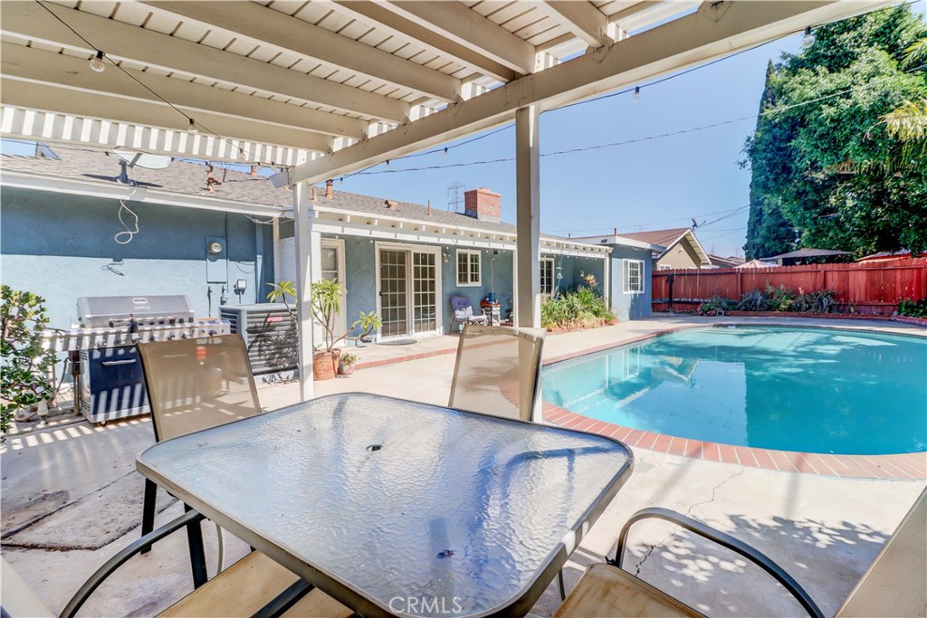 MLS #OC25231617 image #47