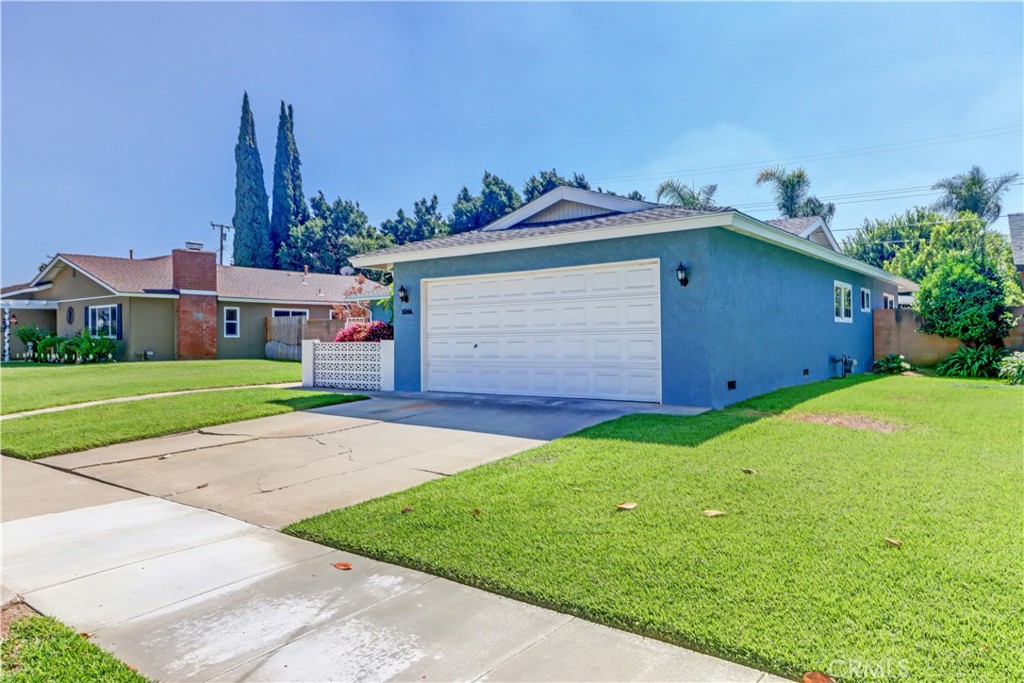 MLS #OC25231617 image #50