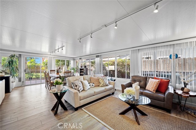 MLS #OC25231708 image #14