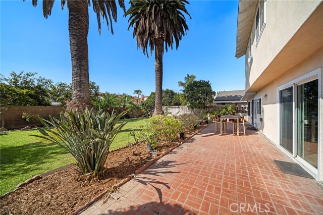 MLS #OC25231708 image #32